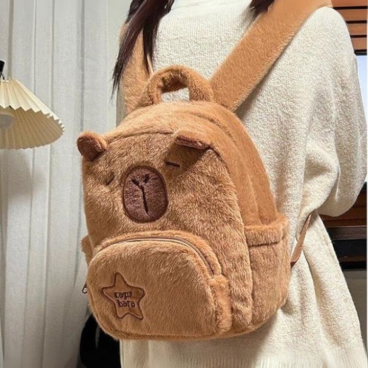 MOCHILA TIPO PLEUCHE DE CAPYBARA